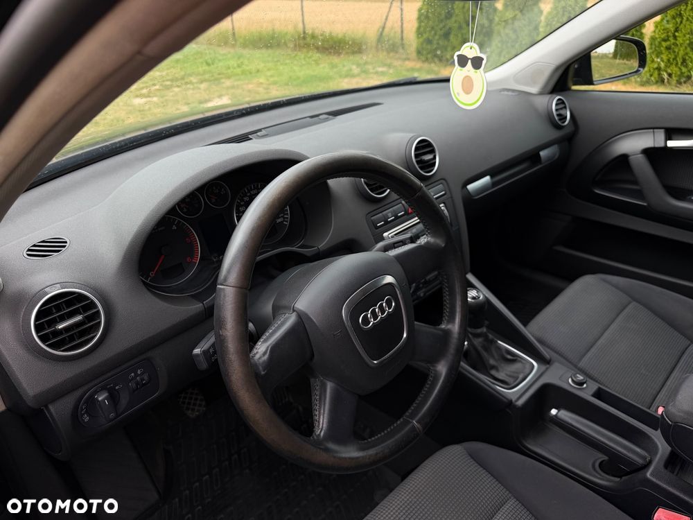 Audi A3 3-drzwiowe 1.9 TDIe DPF - 9