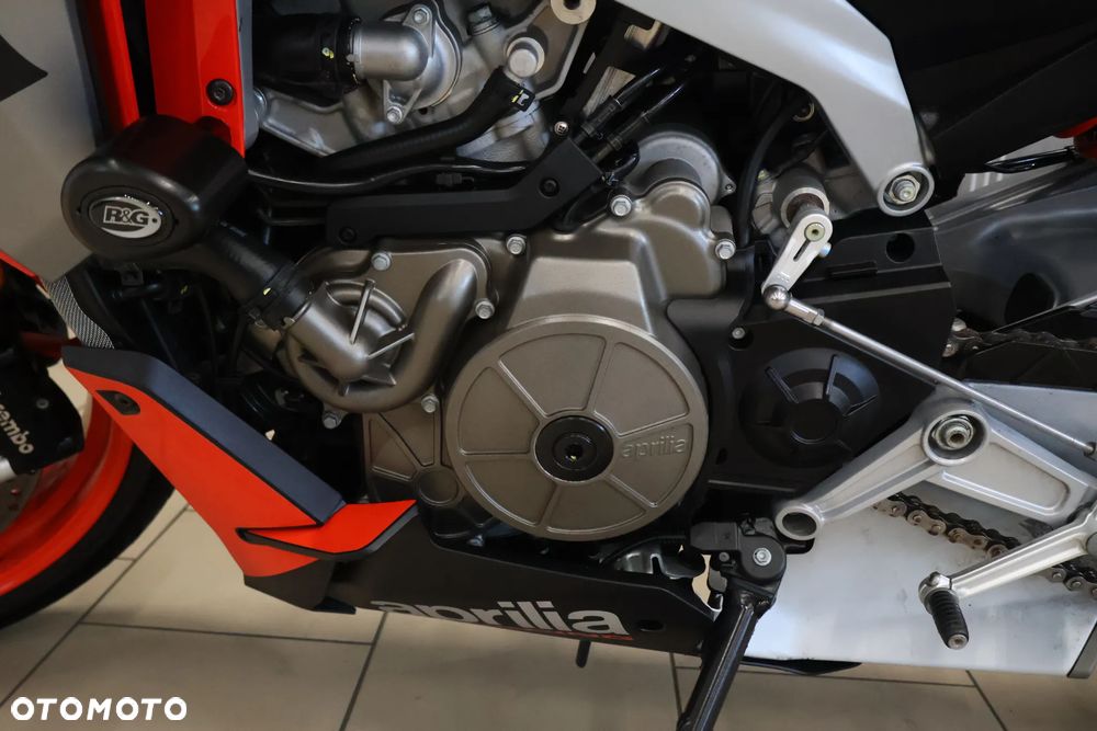 Aprilia Tuono - 26