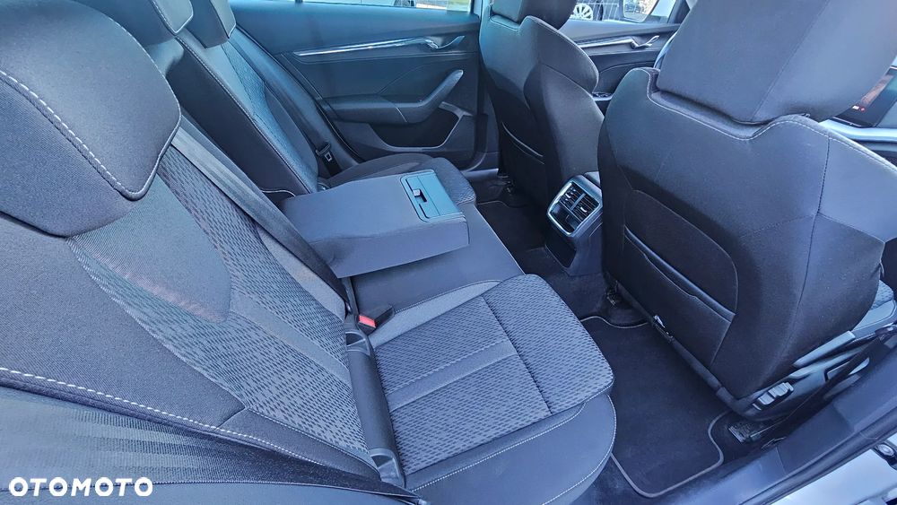 Skoda Octavia 1.5 TSI e-Tec Style DSG - 20