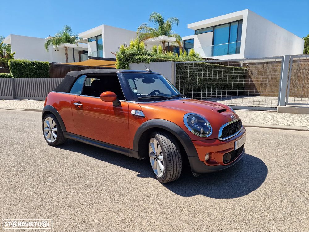 MINI Cabrio Cooper SD - 9