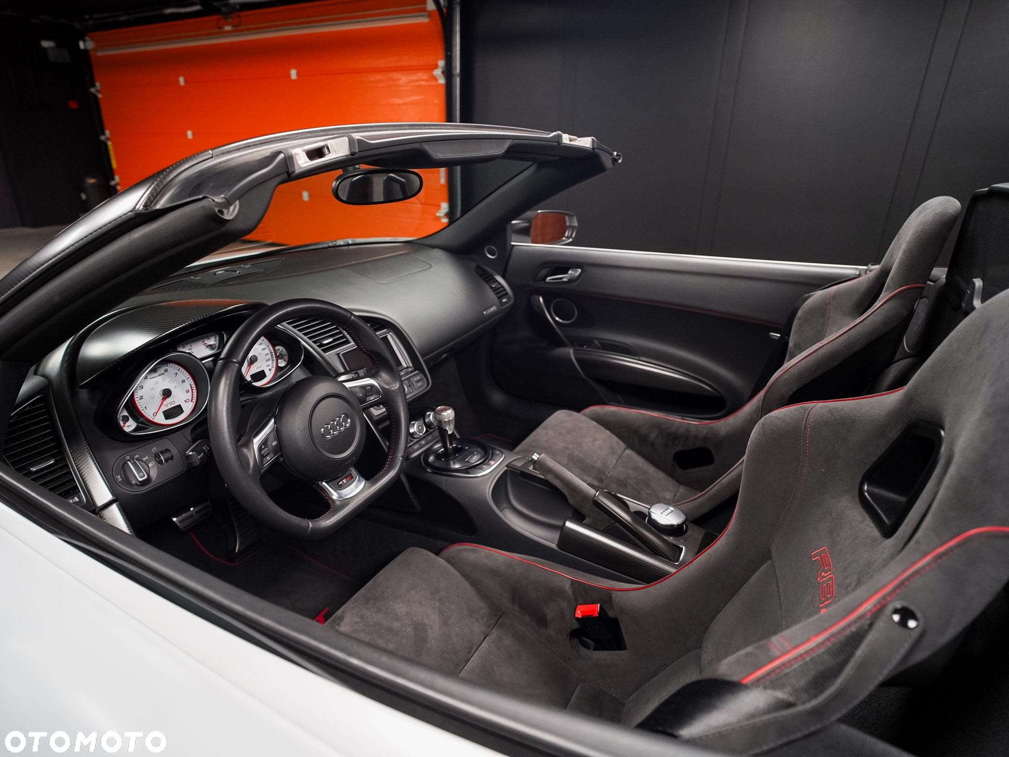 Audi R8 5.2 Quattro Plus S tronic - 16