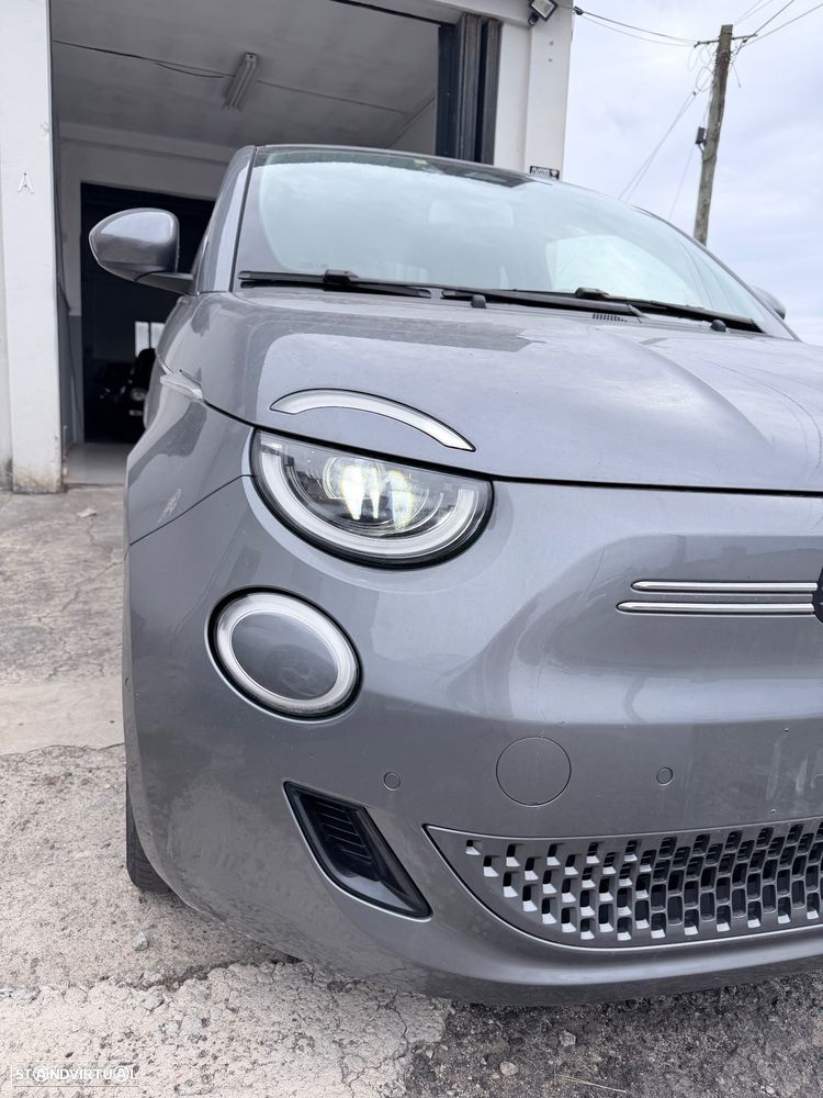 Fiat 500e 3 + 1 42 kWh Icon