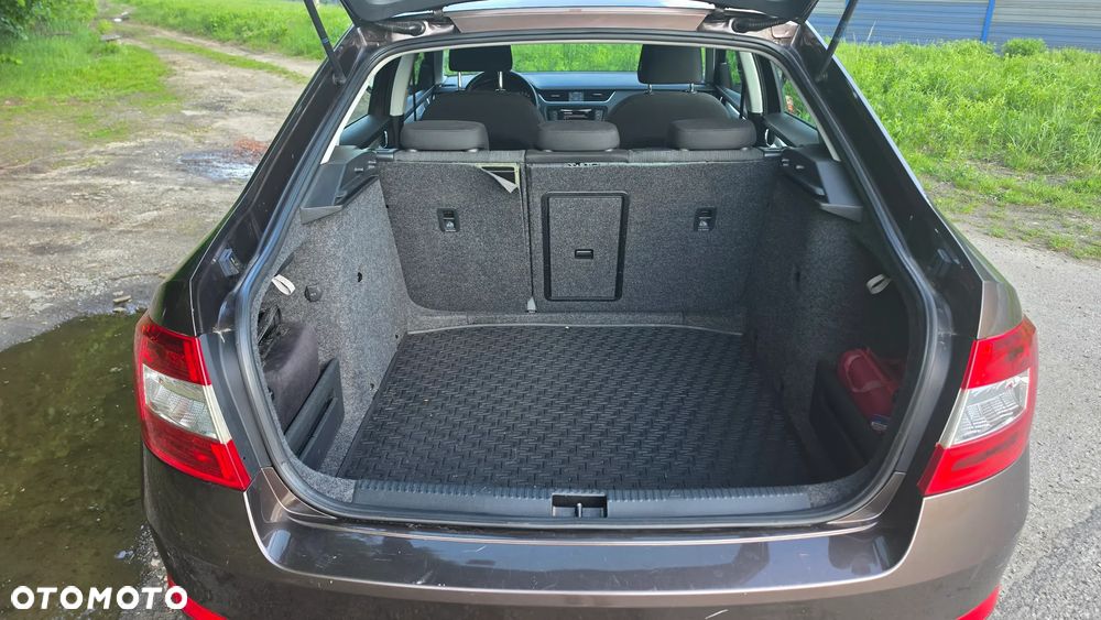 Skoda Octavia 1.4 TSI Elegance DSG - 8