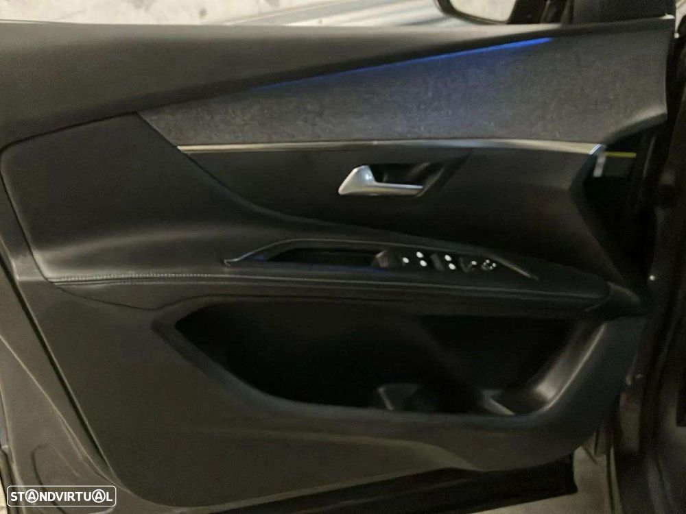 Peugeot 5008 1.5 BlueHDi Allure - 20