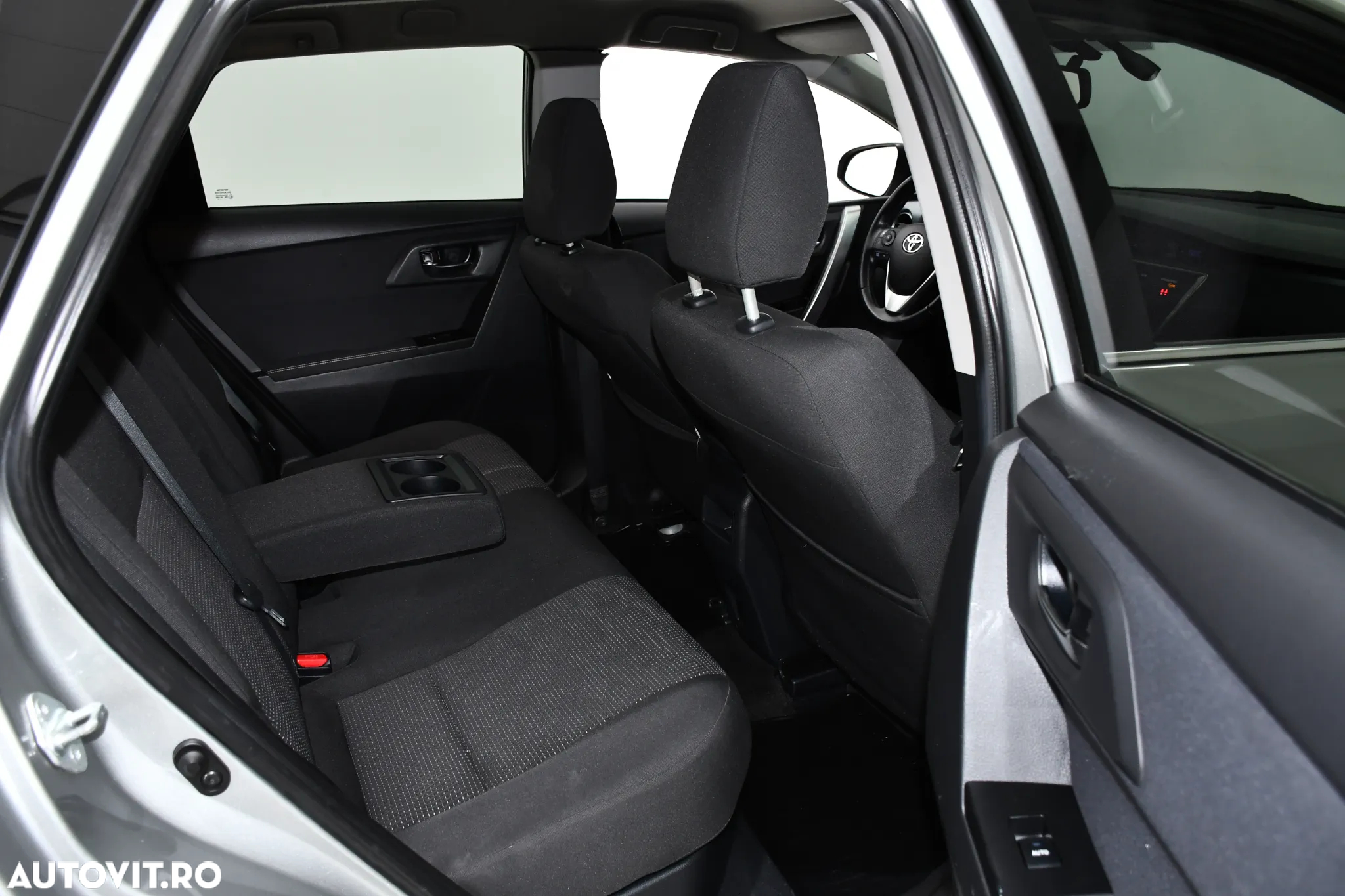 Toyota Auris 1.8 VVT-i Hybrid Automatik Comfort - 15