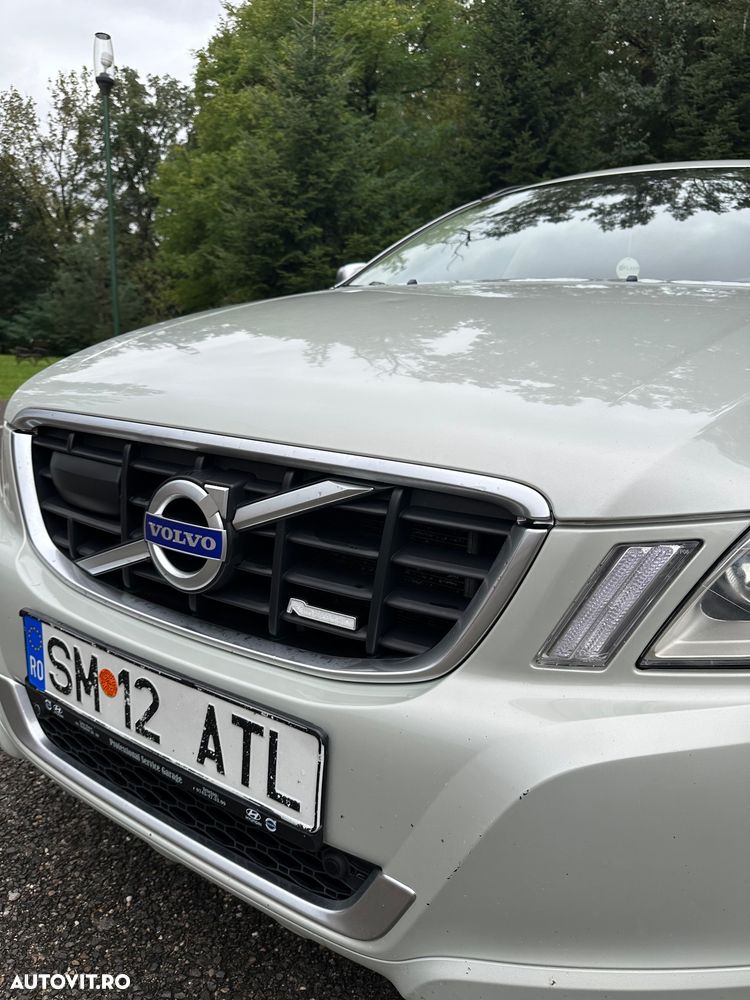 Volvo XC 60 D5 AWD RDesign - 11