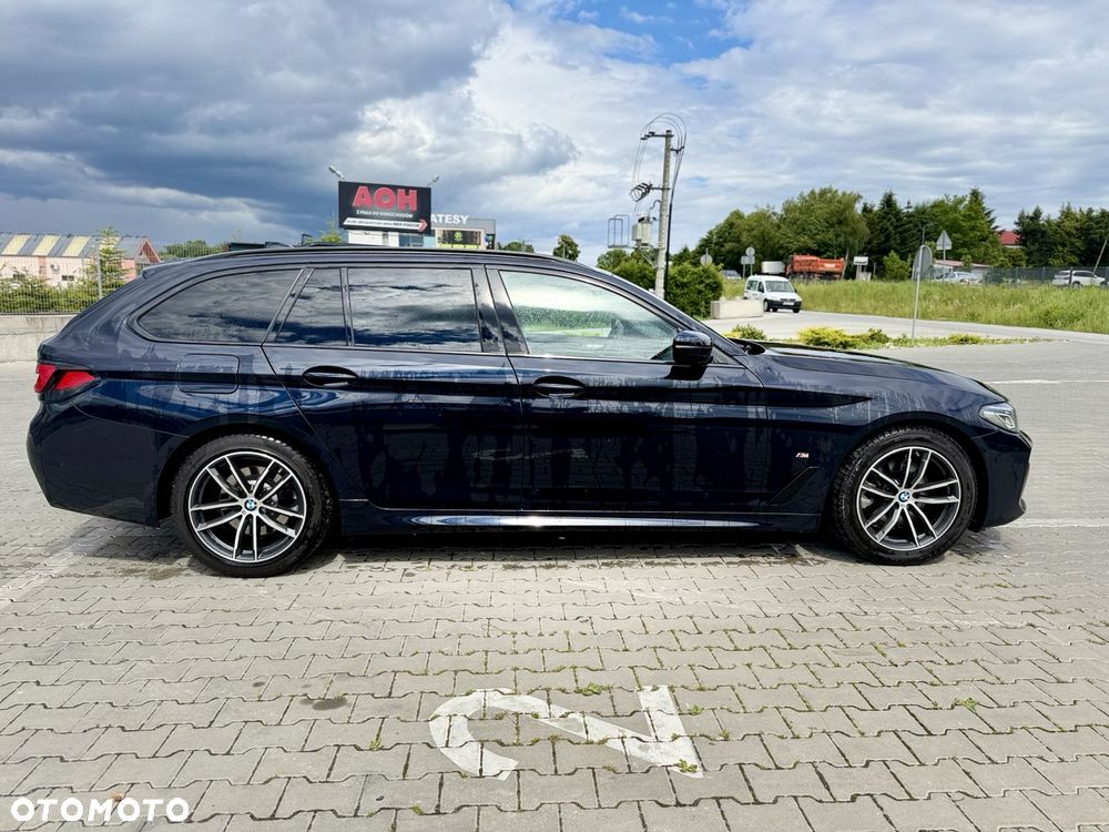 BMW Seria 5 520d xDrive mHEV M Sport sport - 6