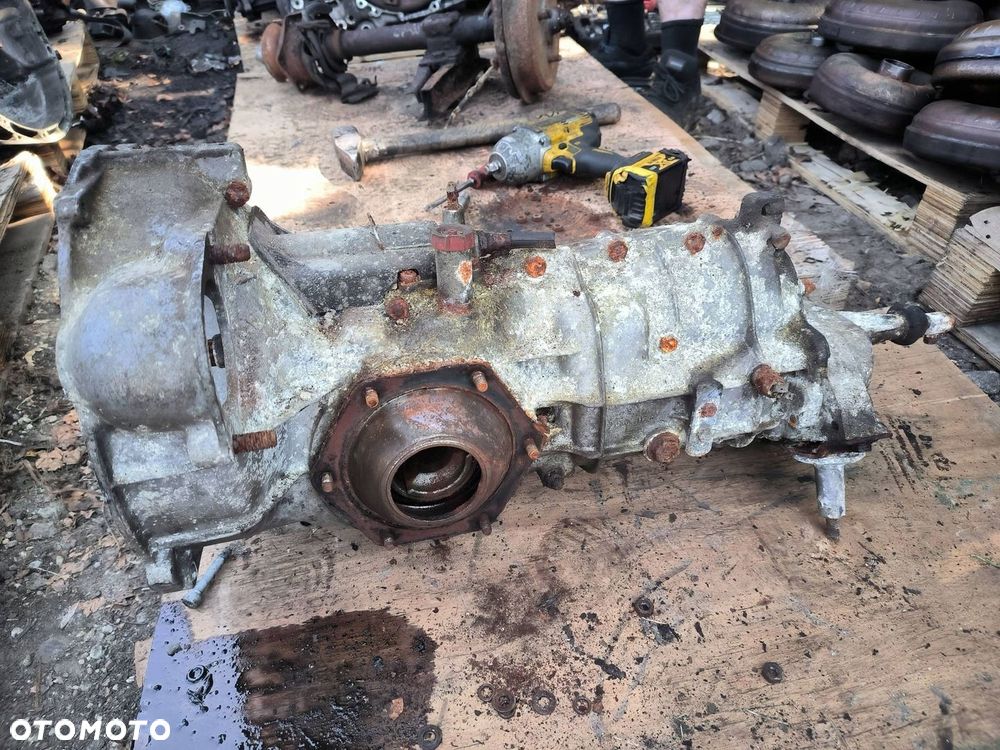 Skrzynia biegów Skoda 105 120 4biegowa - 3
