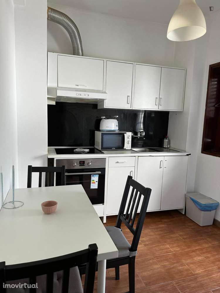 Apartamento com 2 quartos - localizado em Massarelos Porto - Grande imagem: 3/6