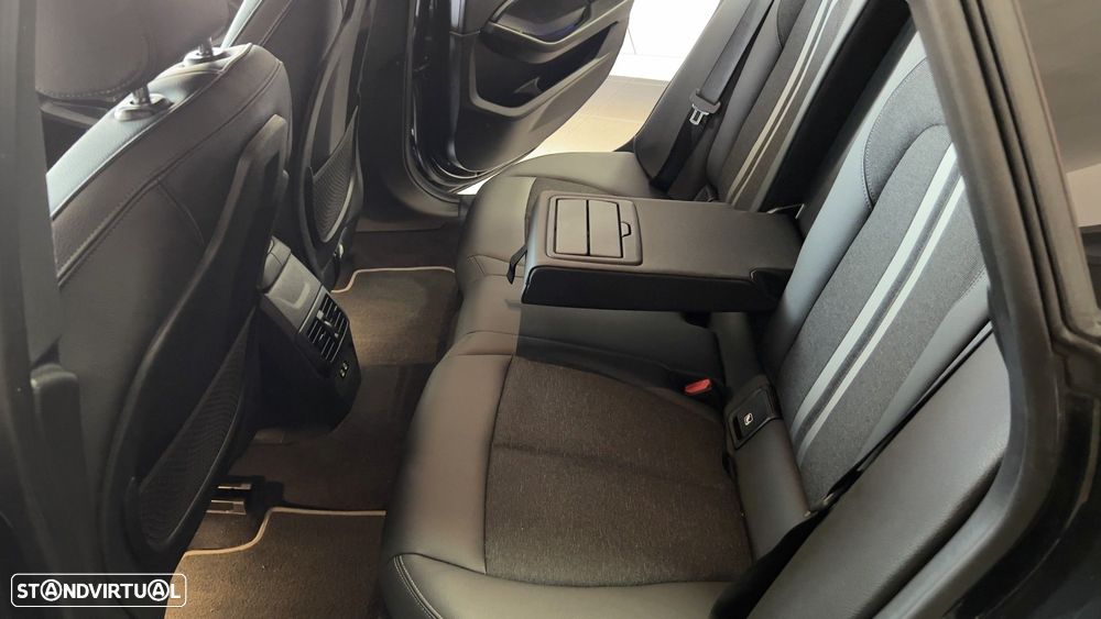 BMW 218 Gran Coupé - 23