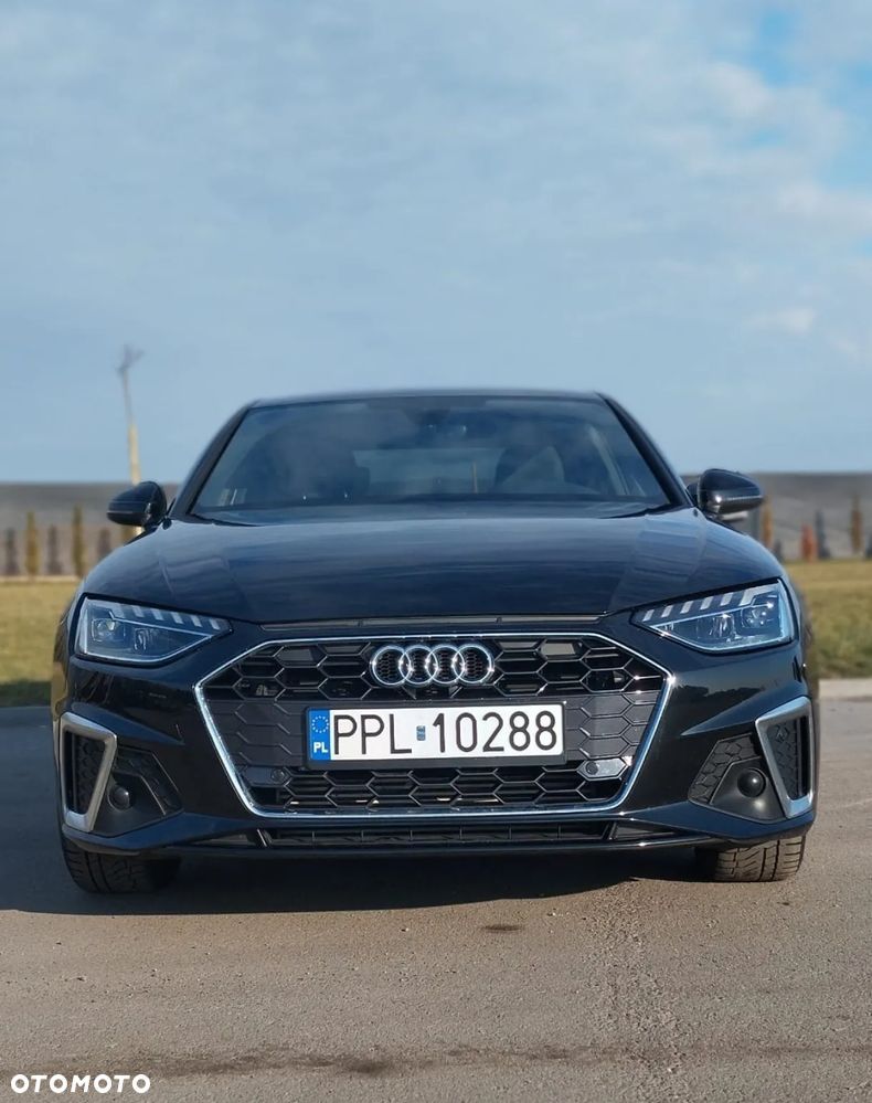 Audi A4 Limousine 35 TFSI S tronic S line - 2