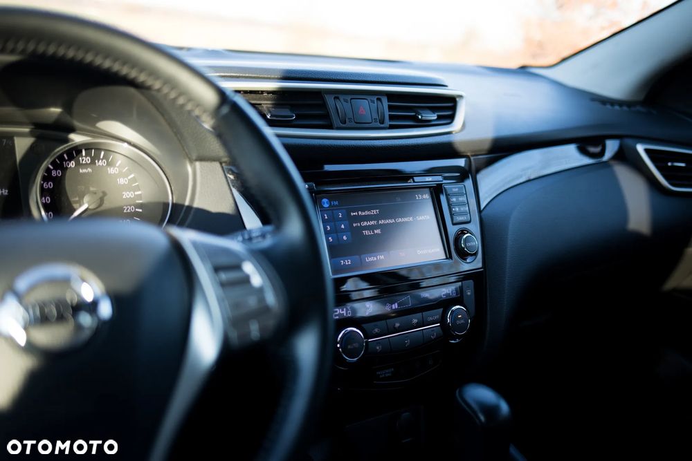 Nissan Qashqai 1.6 DCi Xtronic ACENTA - 13