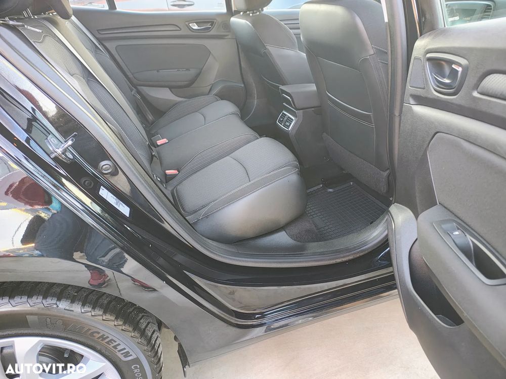 Renault Megane BLUE dCi 115 BUSINESS EDITION - 14