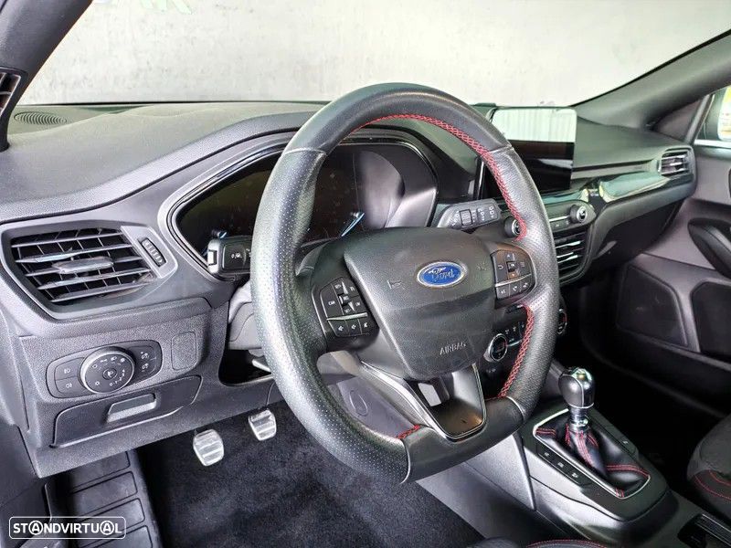 Ford Focus SW 1.5 TDCi EcoBlue ST-Line - 15