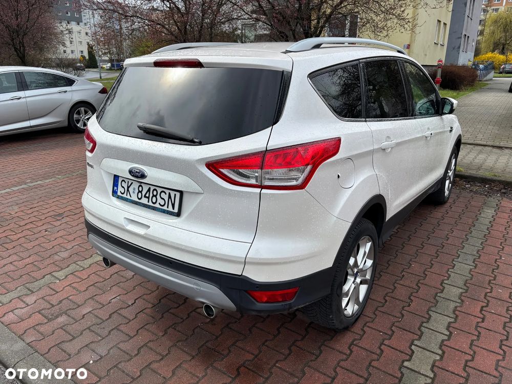 Ford Kuga 2.0 TDCi 4WD Titanium Plus - 3