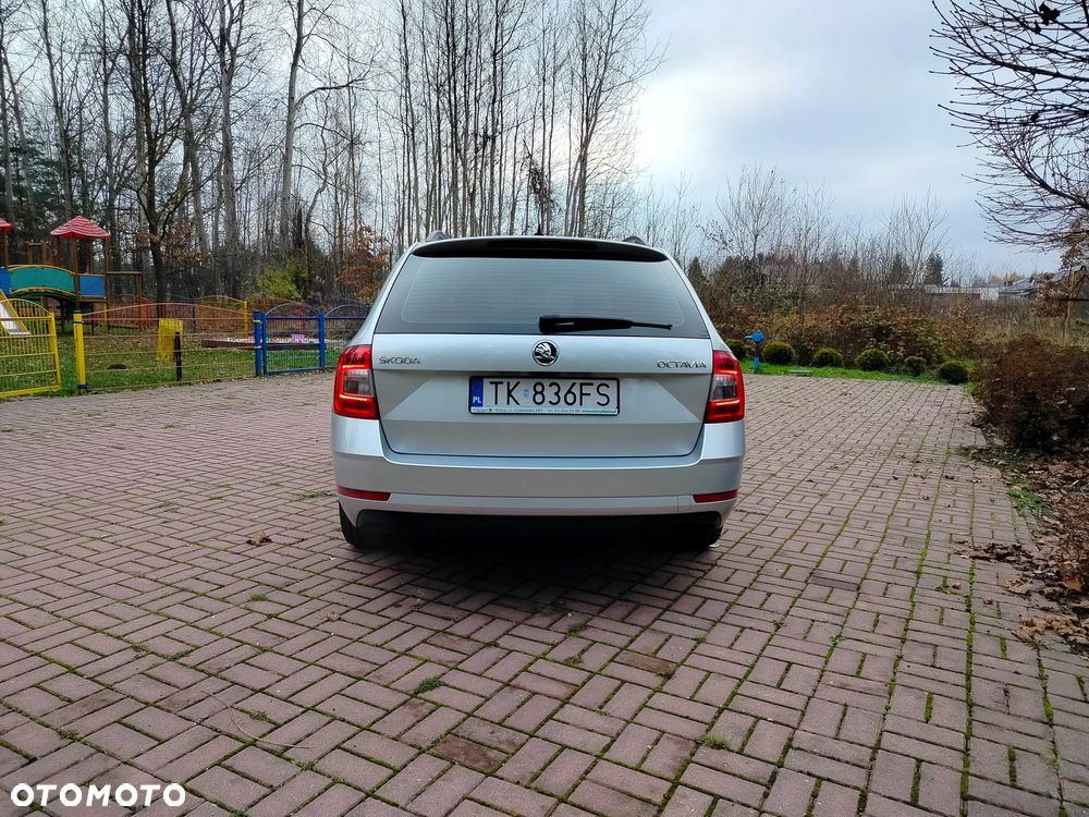 Skoda Octavia 1.5 TSI GPF ACT Style DSG - 6
