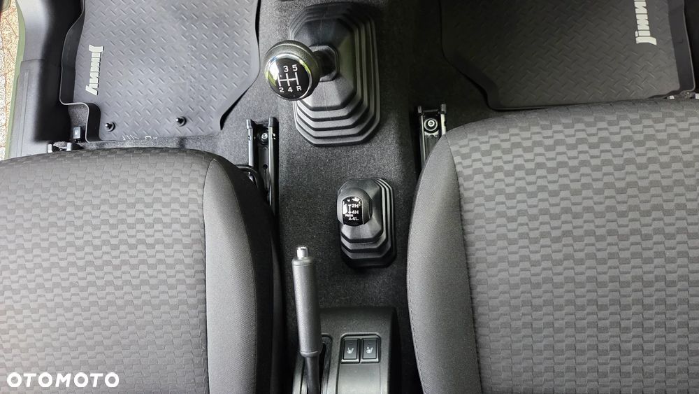 Suzuki Jimny 1.5 Pro - 15