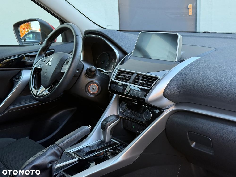 Mitsubishi Eclipse Cross - 26