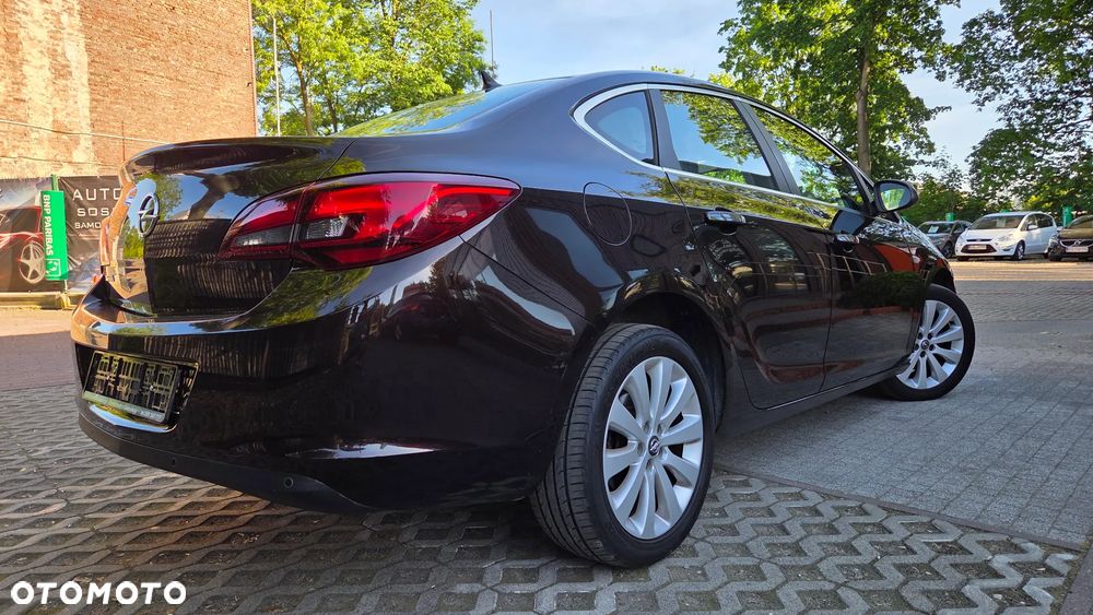 Opel Astra 1.4 Innovation - 3