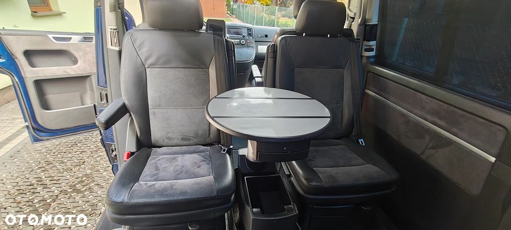 Volkswagen Transporter - 18