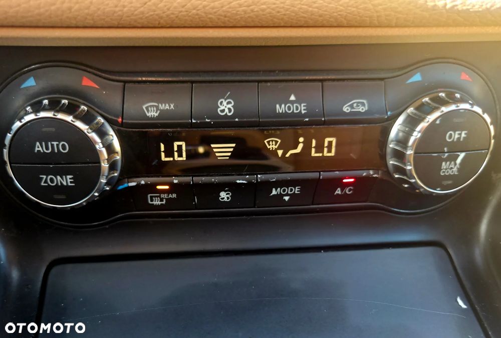 Mercedes-Benz GLA 250 4Matic 7G-DCT AMG Line - 13