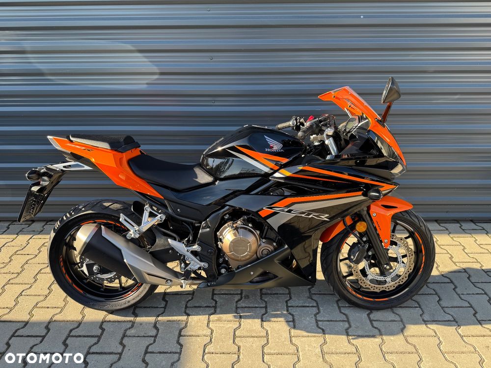 Honda CBR - 2