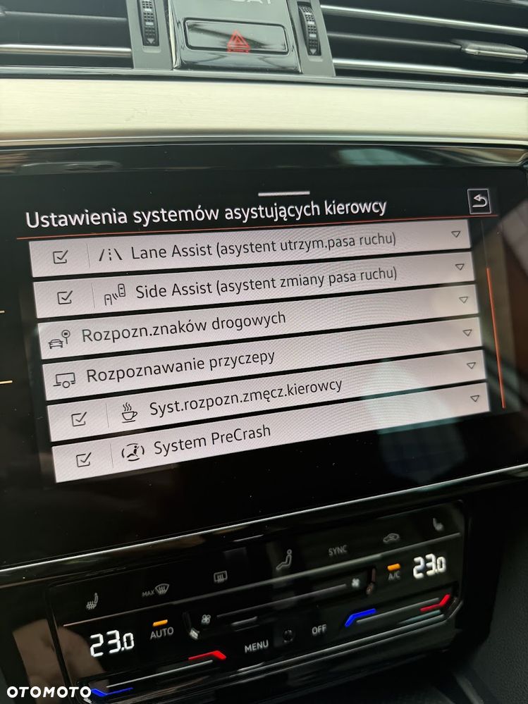 Volkswagen Passat 2.0 TSI Elegance DSG - 30