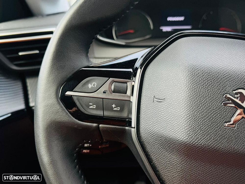 Peugeot 208 1.2 PureTech Active Pack - 25