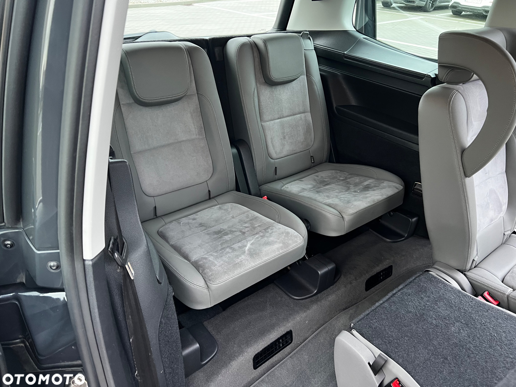 Volkswagen Sharan 2.0 TDI BMT Highline DSG - 19