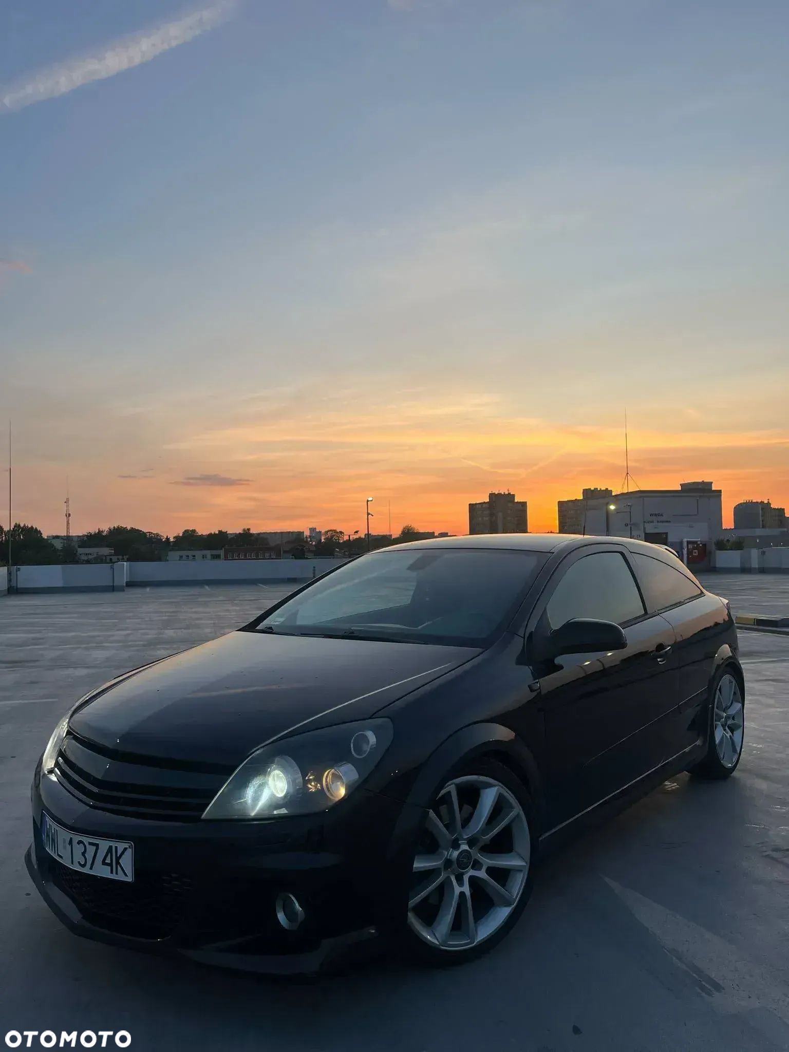 Opel Astra III GTC 2.0 T OPC - 1