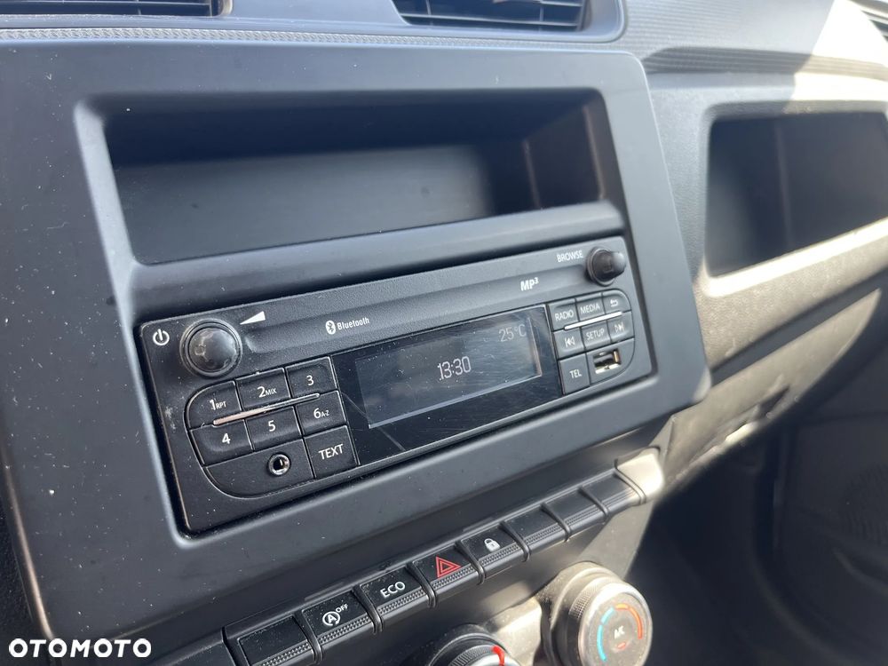 Renault Express Van - 23