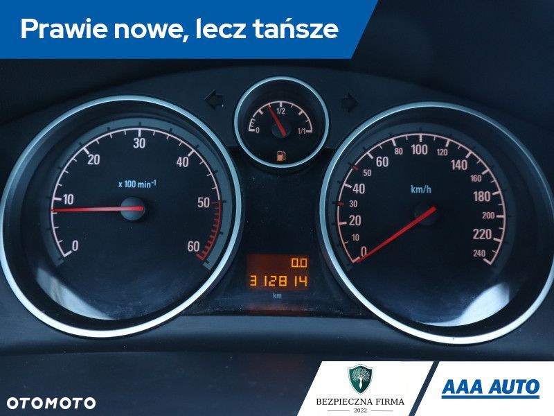 Opel Astra - 13