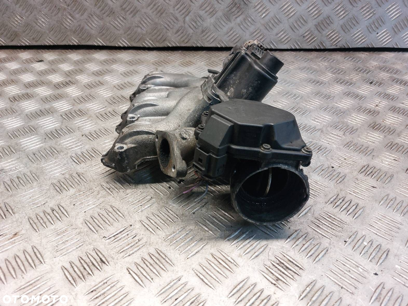 KOLEKTOR SSĄCY + PRZEPUSTNICA PASSAT B6 03G129713K 03G129637A - 2