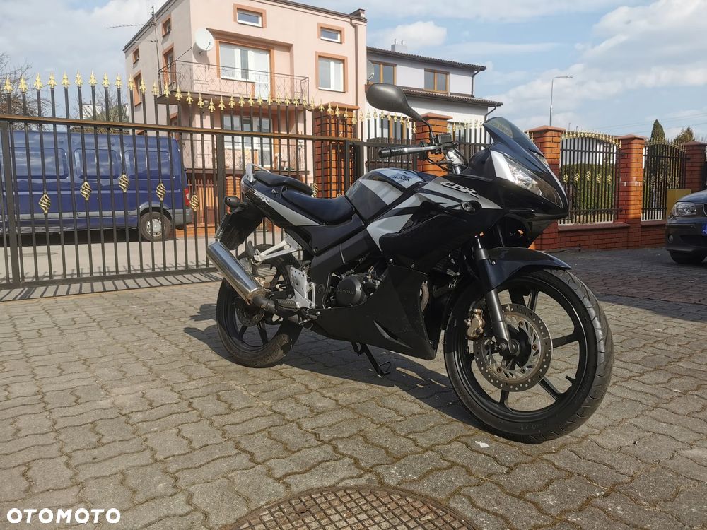 Honda CBR - 2