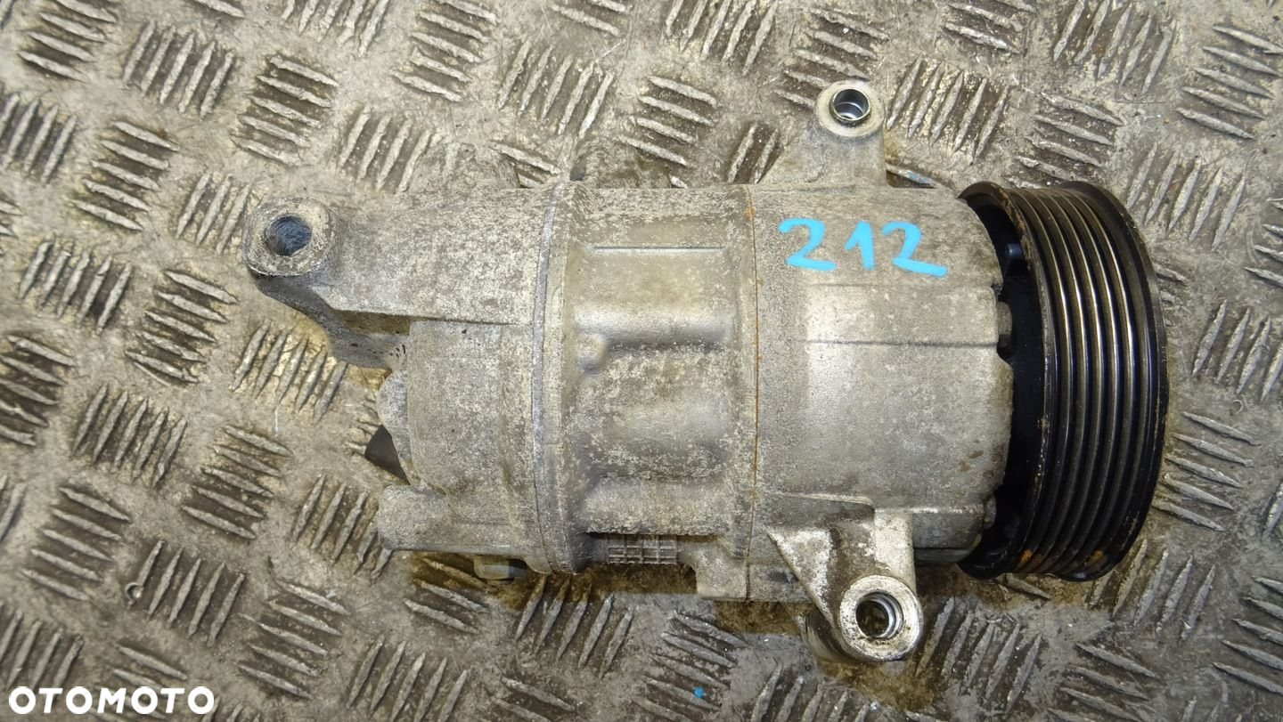 SPRĘŻARKA KLIMATYZACJI TIGUAN 5NA 5Q0816803B - 2