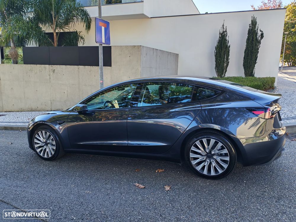 Tesla Model 3 Standard RWD - 2