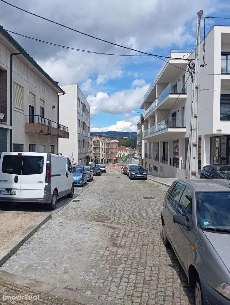 Estabelecimento Comercial para Venda – Arco de Baúlhe - Grande imagem: 4/17