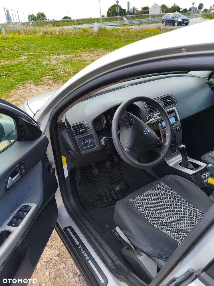 Volvo S40 2.0D - 7