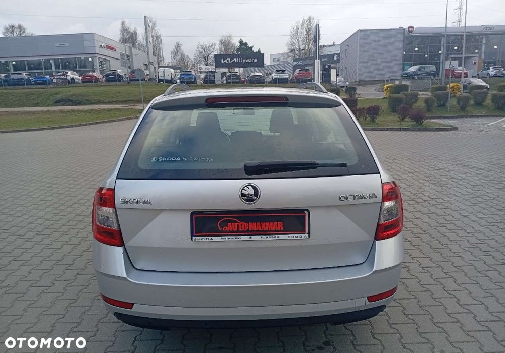 Skoda Octavia - 9