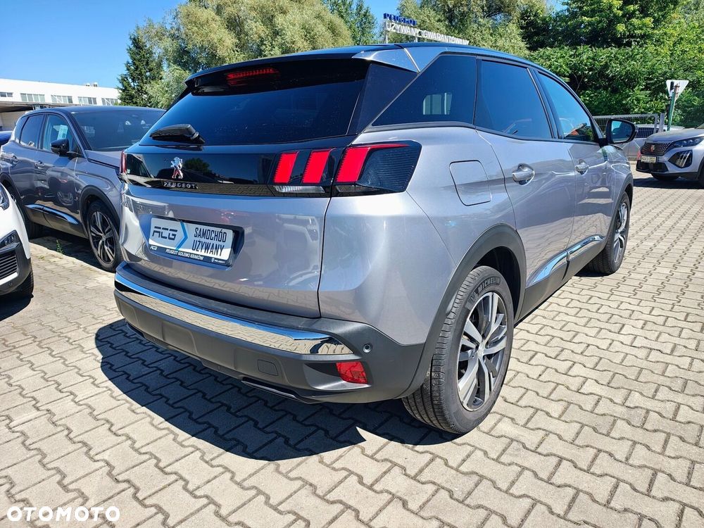 Peugeot 3008 2023 photo 4