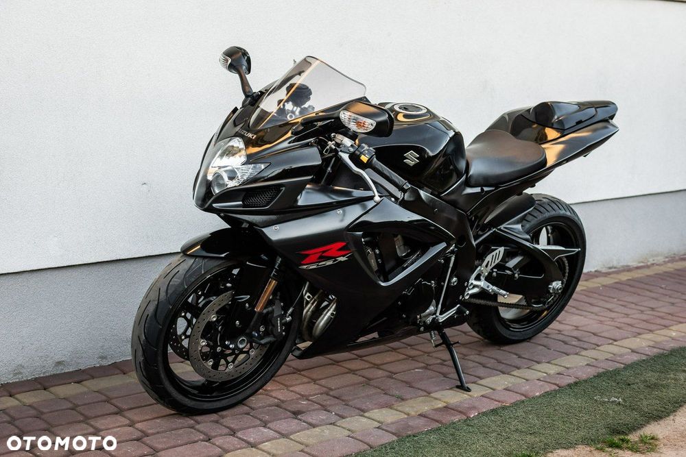 Suzuki GSX-R - 7