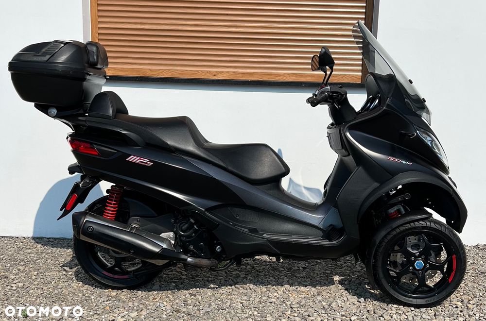 Piaggio MP-3 - 4