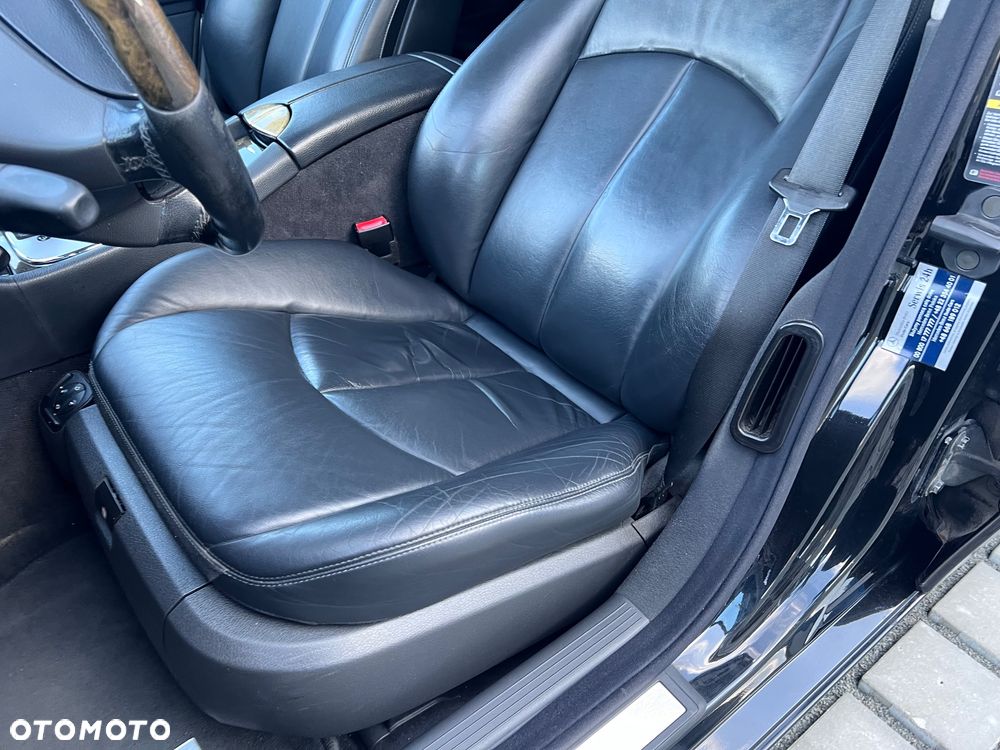 Mercedes-Benz Klasa E 320 CDI T Avantgarde - 17