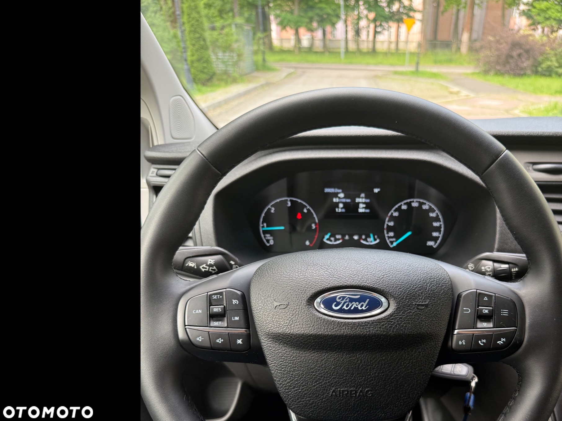 Ford Transit Custom Kombi-Van 320 L2H1 Trend - 18