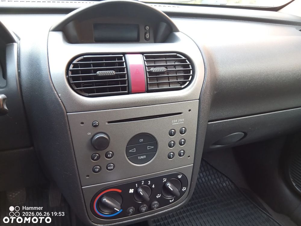 Opel Corsa - 10