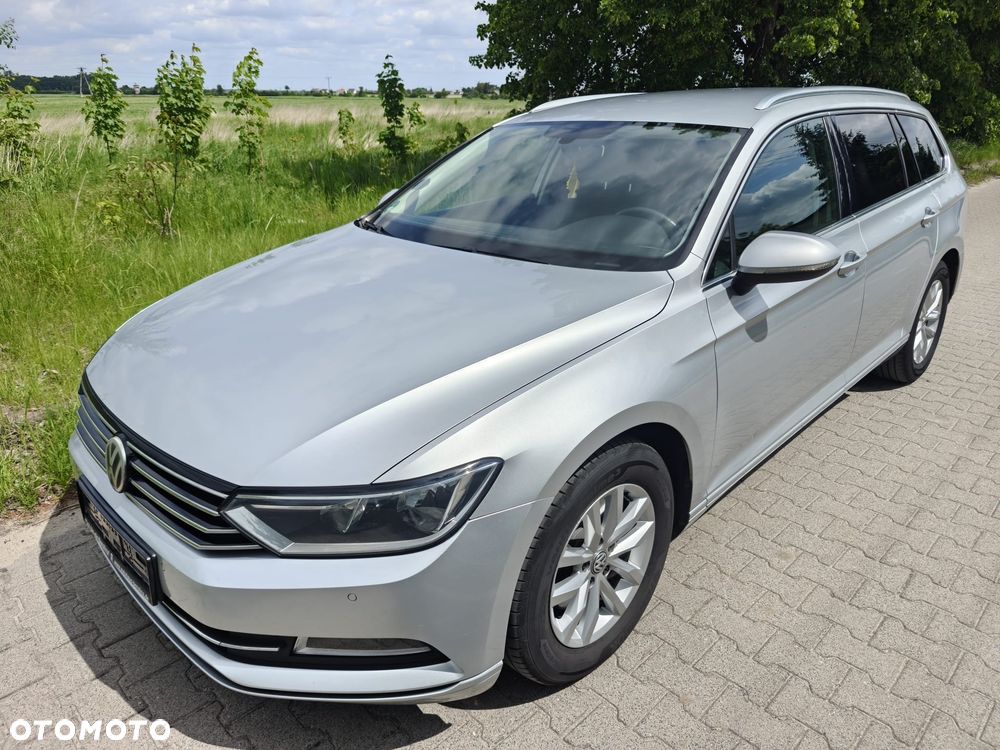 Volkswagen Passat - 27
