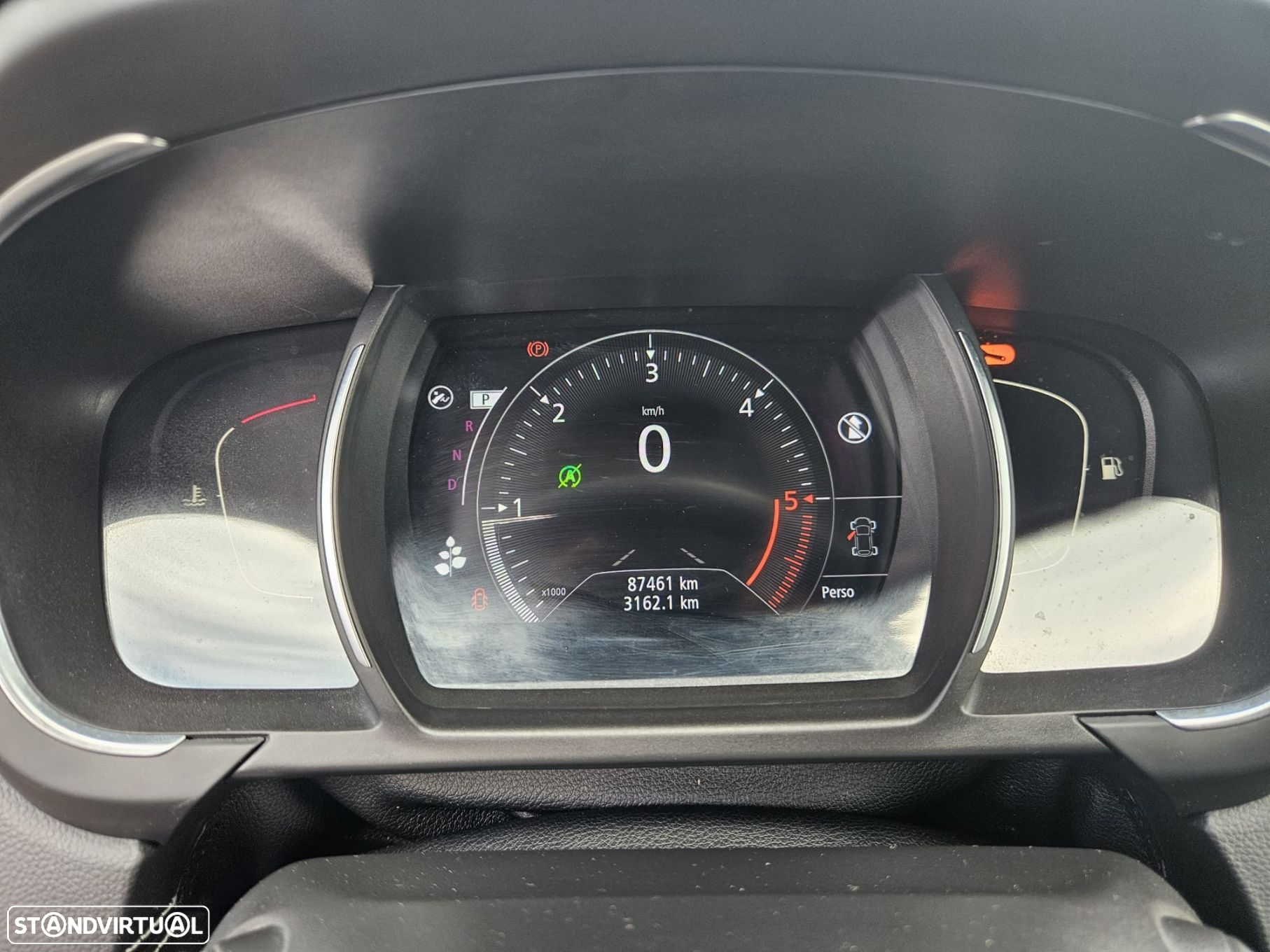 Renault Grand Scénic 1.5 dCi Bose Edition EDC SS - 29