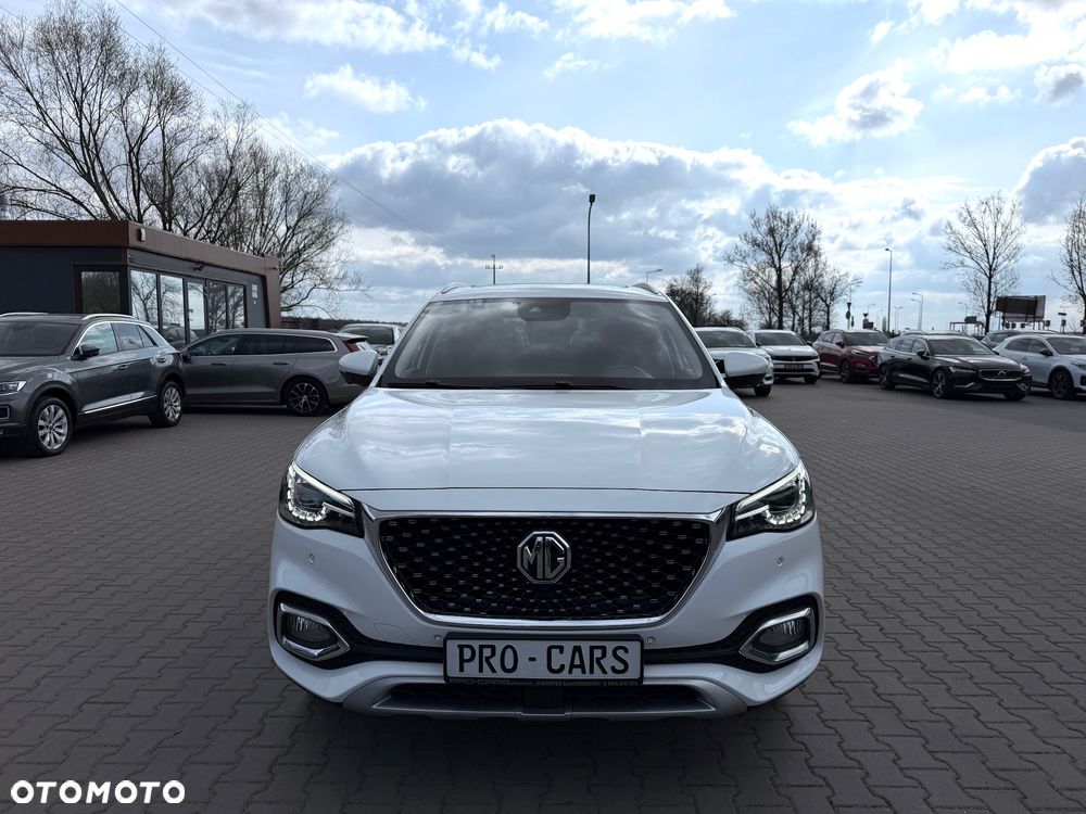 MG EHS Luxury - 12