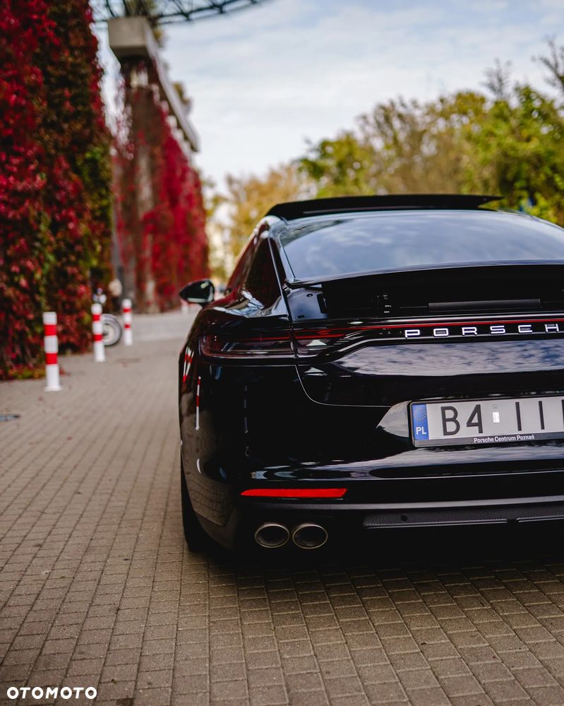Porsche Panamera - 31