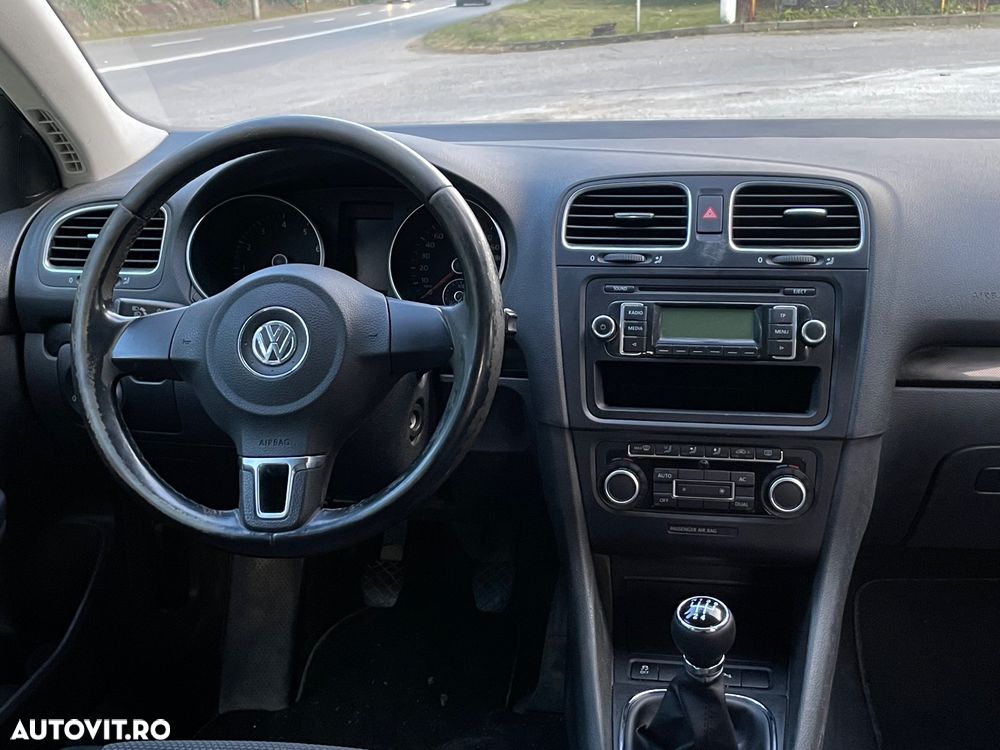 VOLKSWAGEN Golf 2012 — imagine 13